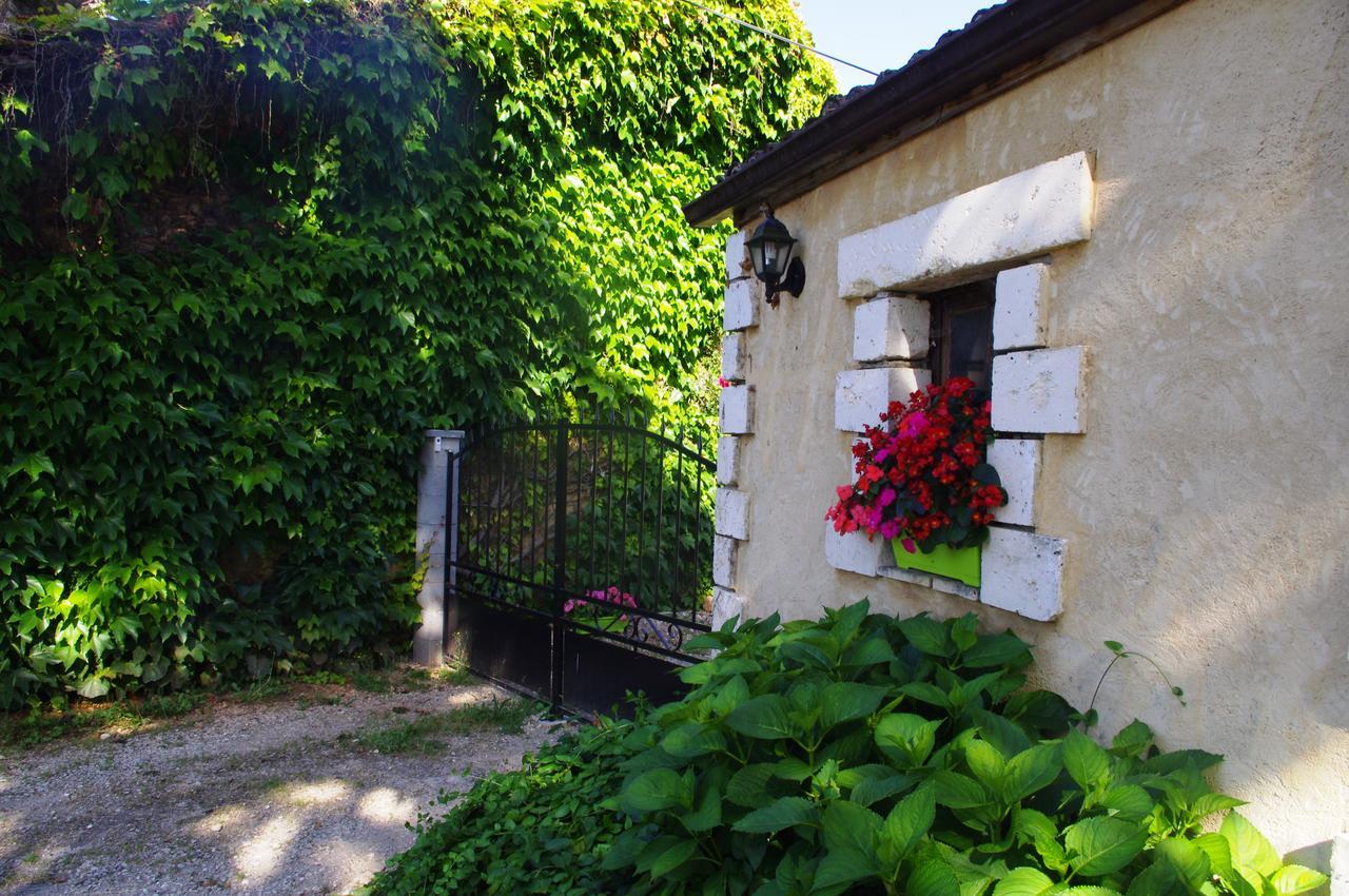 Domaine De Potofayol Bed & Breakfast Lacropte Exterior foto